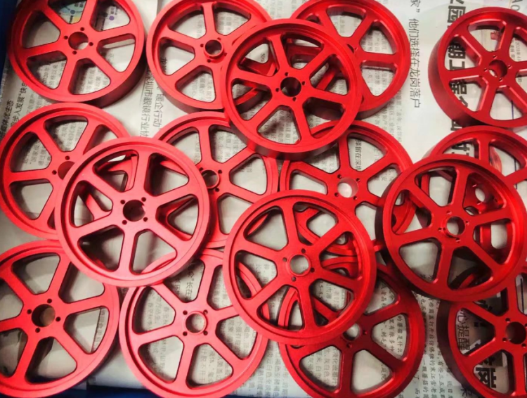 五金加工中常見(jiàn)的表面處理：陽(yáng)極氧化